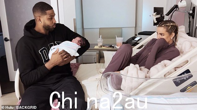 Kardashian 的第二个孩子 - 其名字尚未透露 - 汤普森于八月出生2022