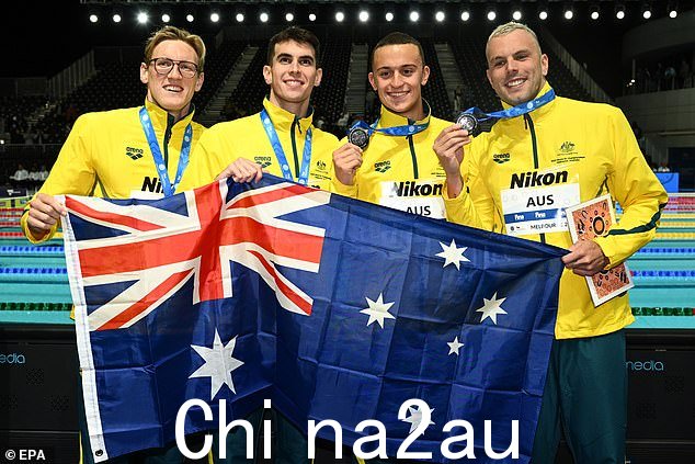 澳大利亚赢得 4x100 米男子混合泳接力队并在周日创造了新的世界纪录