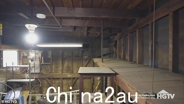 独立车库:独立车库需要大修,Cheryl 热切地自愿在 Sarita 探望她母亲三个半星期时帮助拆除