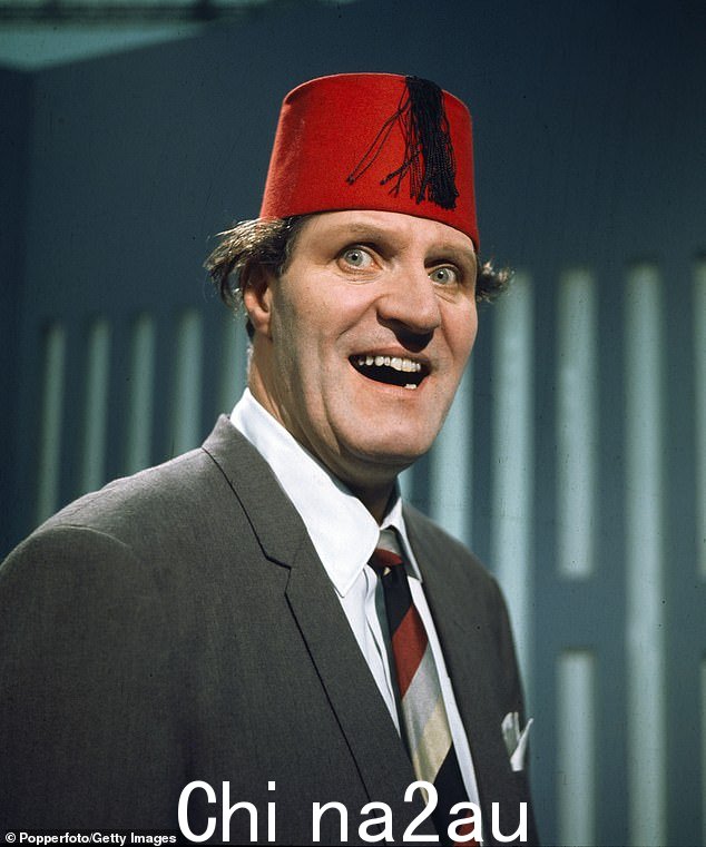 Cooper 女士是喜剧演员和魔术师 Tommy Cooper 的侄女,她于 1984 年去世