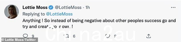 参与其中:Lottie Moss 在周三支持 Lily Allen 参与正在进行的关于社会关系的“裙带关系婴儿”的辩论后,在社交媒体上引发了关注。