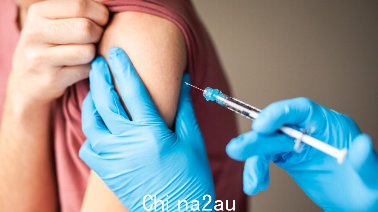 '这很重要' : ‘未能’讨论人们使用 COVID 疫苗的‘困难’” /><p>随着 COVID-19 病例数在新南威尔士州迅速上升，澳大利亚人被警告在圣诞节期间“保持警惕”。</p> p>今年是澳大利亚自 2020 年初大流行蔓延到该国海岸以来第一个没有 COVID-19 限制的圣诞节。</p><p>在新的健康更新中，新南威尔士州首席卫生官 Kerry Chant 建议居民戴上口罩在脆弱和拥挤的环境中戴口罩，因为社区中“传播率仍然很高”。</p><p style=