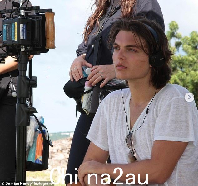 项目:Damian Hurley 透露他已经完成了他自编自导的第一部长片的制作