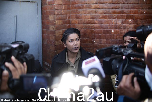 图:Sobhraj 的妻子 Nihita Biswas。法官 Sapana Pradhan Malla 和 Til Prasad Shrestha 的分庭法官通过了判决,并命令尼泊尔政府在周三将 Sobhraj 释放出狱