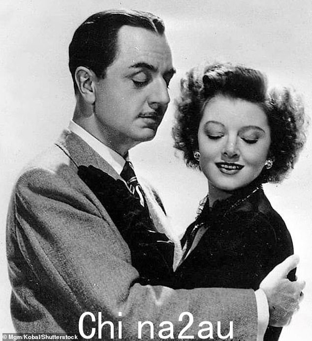 演员 William Powell 和 Myrna Loy 在 1934 年的电影 Th e Thin Man