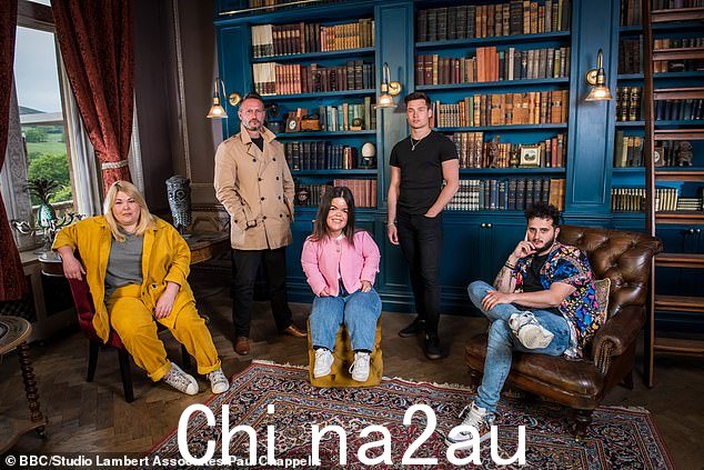 Traitors:BBC 的 The Traitors 周四结束,Hannah Byczkowski、Aaron Evans 和 Meryl Williams 赢得了 101,050 英镑的巨额奖金,由他们平分。