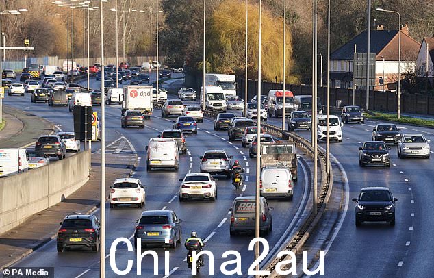 机管局预测周六英国道路上将有近 1700 万辆汽车(Kirsty O´Connor/PA)