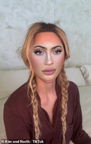 有什么相似之处吗?当 North 将 Kim 的脸过滤成 Kylie Jenner,25