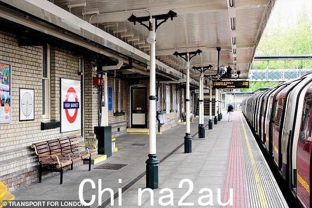 妻子和母亲在回家的路上在 High Barnet 车站的铁轨上睡着了,错过了预定的停靠点