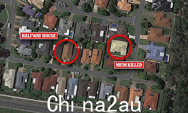 图为一张地图，显示了中途宿舍的位置，距离 Lovell 仅几步之遥family home