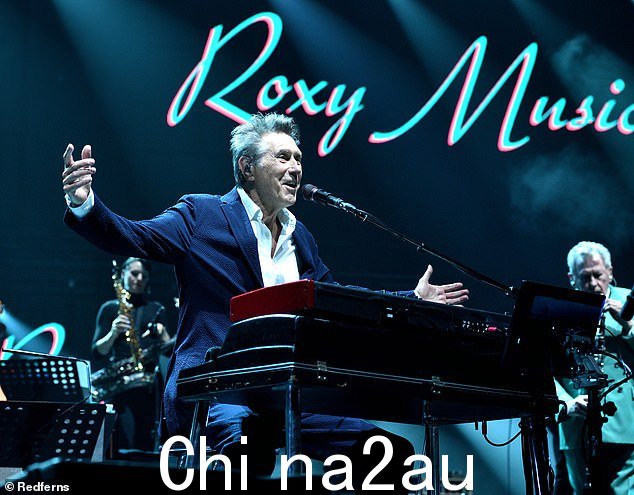 明星:Bryan Ferry 和合作伙伴重聚进行 50 周年巡演,并引发猜测他们将在传奇的 Worthy Farm 音乐节上以更大的时尚回归