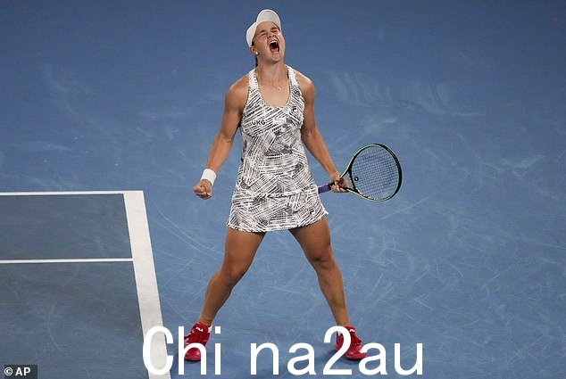 Ash Barty 庆祝赢得 2022 年澳网女单冠军。她会是最后一个在墨尔本公园这样做的人吗?有新的猜测,由于澳大利亚网球协会与 Covid 相关的财务困境,该赛事可能需要改期。