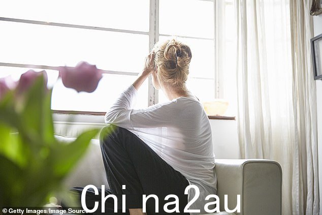 我对这种新的大流行病真正担心的是,让我们面对现实吧,我们正生活在一个心理大流行病中,很少有人制定出任何真正的应对策略来应对这些焦虑情绪加剧