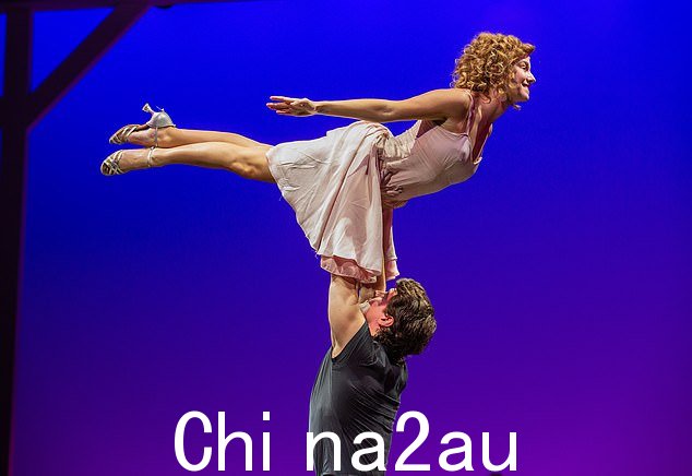 ¿这是坠入爱河的自然过程,我们必须一起进行这个奇妙的冒险,'O'Reilly 告诉邮件