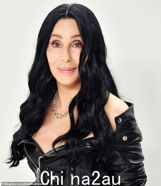 KEN BRUCE:Cher 的 Shoop Shoop Song、Fred 的 Right Said I'm Too Sexy 和 Bryan Adams 的(我所做的一切)I Do It For You 都是哪一年的英国热门歌曲?