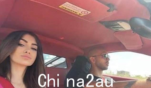 最初帮助后由于他的商业利益,Naghel 女士和 Tate 最终建立了浪漫关系,并成为该市高级俱乐部和酒吧的常客(情侣合照)
