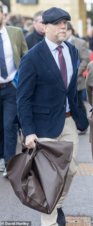 Mike Tindall,44 岁,在切尔滕纳姆赛马场