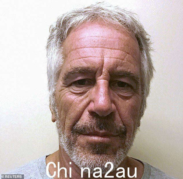 人们认为 Giuffre 女士可以自由地公开谈论她是如何被 Epstein(如图)和 Ghislaine Maxwell 性交易的
