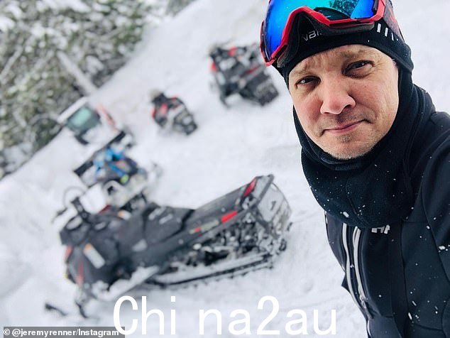 杰瑞米·雷纳 (Jeremy Renner) 在“犁雪时发生与天气有关的事故”后受伤,目前处于“危急但稳定的状态”。这位演员在 Mt. Rose-Ski Tahoe 附近的地区拥有一处房屋