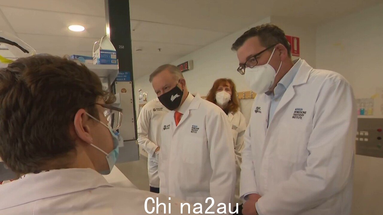 Moderna 制造 mRNA 疫苗在墨尔本” /><p>州长 Daniel Andrews 为纳税人为前任部长的海外旅行支付的过高机票费用辩护。</p><p>3 月,时任创新和医学研究部长 Jaala Pulford 的机票费用法案据《澳大利亚人报》报道,美国之行总计 53,500 美元。</p><p>与一名工作人员一起从墨尔本到波士顿和旧金山的 11 天回访还包括 10,600 美元的住宿费和 15,400 美元的费用。</p><p >使用 Flash 流式传输更多关于这个故事和所有最新新闻的信息。1 个地方有 25 个以上的新闻频道。初次使用 Flash?免费试用 1 个月。优惠截止到 2023 年 10 月 31 日</p><img class=