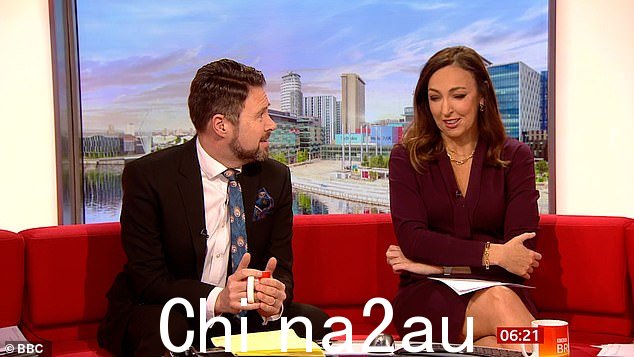 悲伤:BBC 早餐主持人 Sally Nugent星期二与联合主演乔恩·凯一起主持节目时明显情绪化。纽金特周二在与联合主演乔恩·凯一起主持节目时明显情绪激动</p><p class=