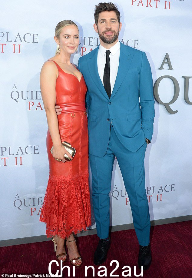 Emily Blunt 和 John Krasinski 自 2008 年谈恋爱以来一直在不断发展壮大
