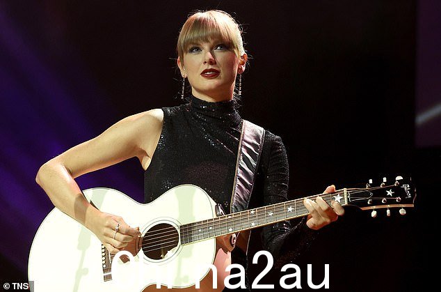 流行天后:Taylor 帮助推动了黑胶唱片的销量,35 年来首次超过 CD