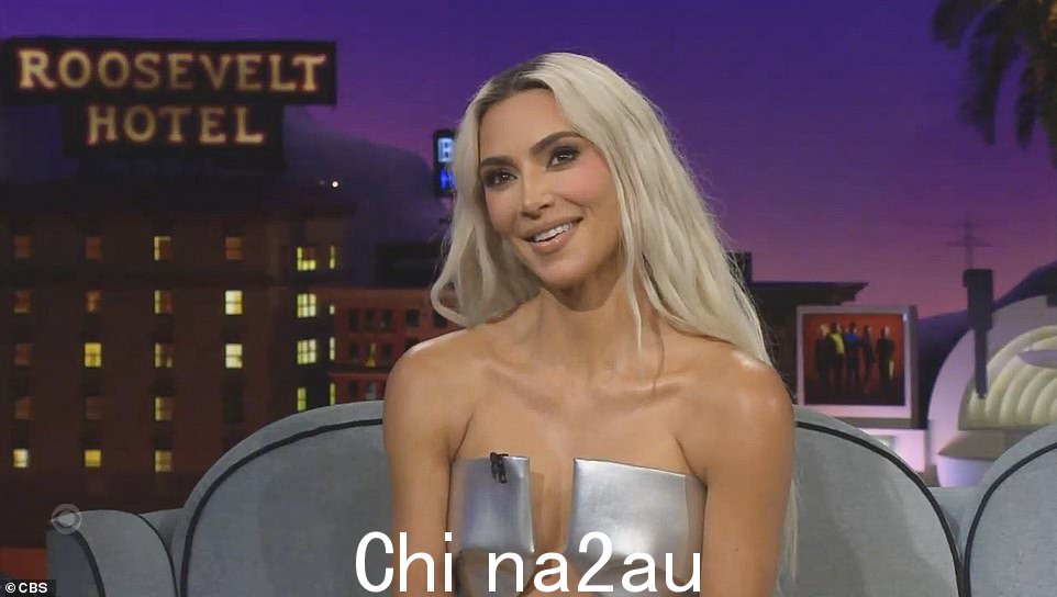 一位 Twitter 用户表示,他们“对金·卡戴珊 (Kim Kardashian) 恢复非自然瘦削的身材感到非常震惊。” “每次我在时间轴上看到这些照片时,我都会感到震惊,因为瘦又回来了,这让我很担心。我 2000 年代初的创伤后应激障碍正在蔓延,”另一条推文写道。 class=