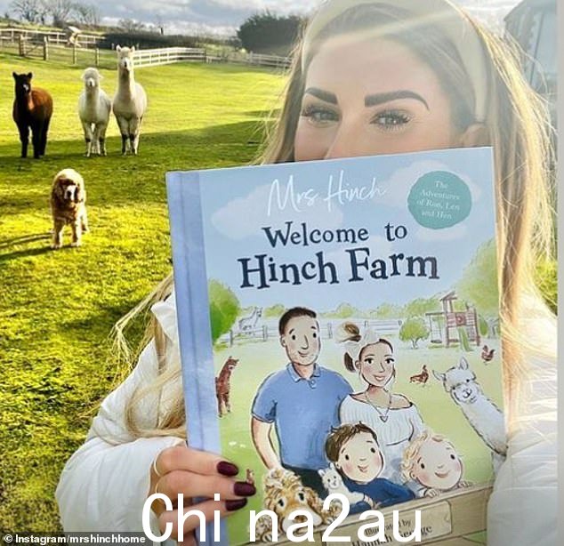 清洁影响者 Hinch 夫人透露,她将在她最新的商业投资中推出一本以她自己的家庭为主题的儿童读物