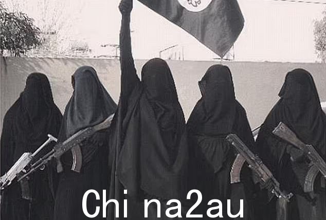 Raad 女士是去年 10 月从叙利亚获救并重新安置回澳大利亚的 17 名妇女和儿童之一(图为叙利亚 Isis 新娘的照片)