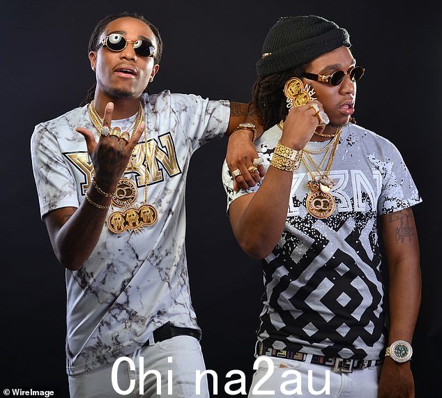 音乐背后的人:Quavo,左,用动人的歌曲 Without You 向已故的 Takeoff 表达了催人泪下的敬意。见于 2015