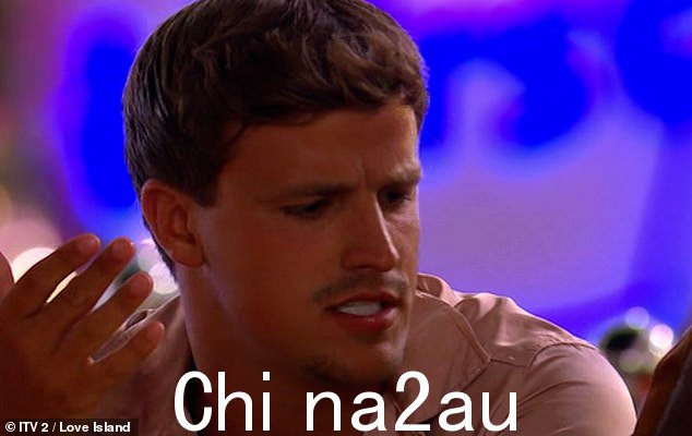 更改:ITV2 将在系列节目期间禁止岛民的社交媒体活动,并将在 2022 年有争议的夏季系列节目结束后加强人际关系行为培训(图为 Luca Bish)