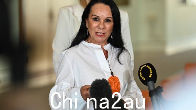 土著事务部长 Linda Burney 表示，Voice to Parliament 公投最早可能在今年 8 月举行。图片：NCA NewsWire / Martin Ollman