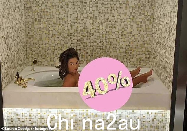 不修边幅!这是在 Lauren 最近用新年折扣取笑她的 OnlyFans 页面后引起了粉丝们的热议