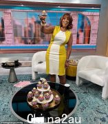 盖尔·金 (Gayle King) 穿上她第一天穿的一模一样的裙子，标志着 CBS Mornings 的第 11 个年头