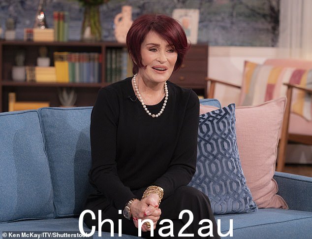 英国人:'我一直都是英国人,而且我从来都不是一个有双海岸口音的英国人。这不是我。我是英国人,我属于这里'她解释说