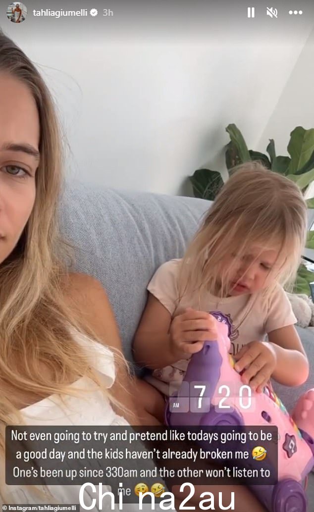 Tahlia Giumelli,南悉尼兔子明星汤姆伯吉斯的模范妻子,周二透露她的两个孩子在起得太早后完全耗尽了她的精力
