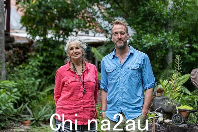 这次在野外新生活中,Ben Fogle 在澳大利亚北部的热带雨林中遇到了一位名叫 Bette 的生态隐士
