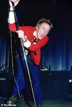 Public Image Ltd 最初成立于 1978 年,但后来被约翰中断