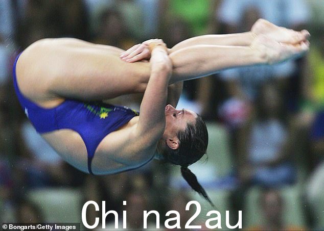 Chantelle Newbery 在 2004 年跳水夺金,成为 80 年来第一位获得奥运奖牌的澳大利亚跳水运动员