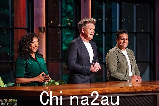 Exciting!Gordon 也一直忙于宣传他的新 ITV1 节目,Next Level Chef,以及 Nyesha Arrington 和 Paul Ainsworth,(如图)
