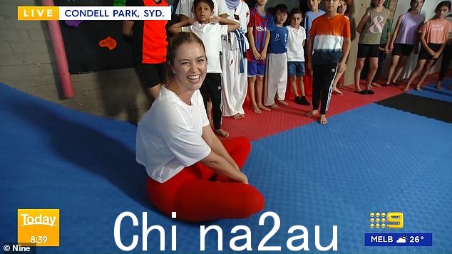 Scherri-Lee Biggs 在代替常规天气节目主持人蒂姆戴维斯六周后退出了周五的今日秀