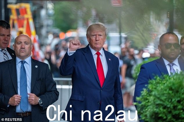 前总统唐纳德·特朗普说拜登的家应该像他的海湖庄园一样被“搜查”以搜查机密文件