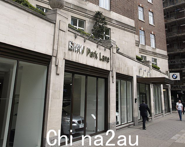 该公司表示,它将“优先考虑零售和企业客户”,并且将“重组”梅菲尔的 Park Lane 车库(文件图片)