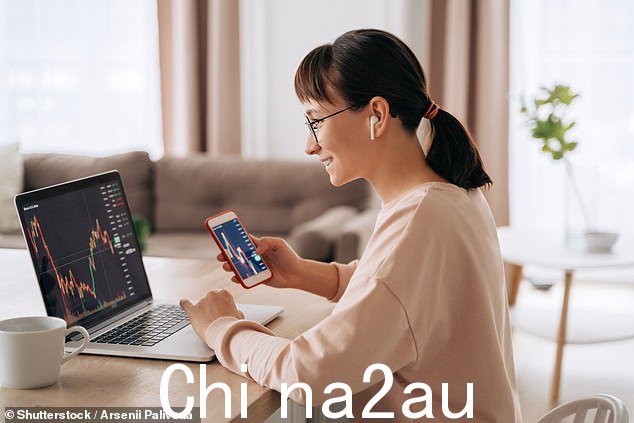 所有街头老板都对员工自大流行以来继续远离表示失望,其中一位说这种做法“没有奏效”