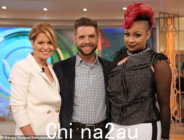 糟糕:Candace Cameron Bure 因 2015 年关于他的 HIV 阳性的“可怕”采访而受到演员 Danny Pintauro 的猛烈抨击status(Bure 和 Pintauro 在 2015 年与 Raven-Symone 的 View 中合影)