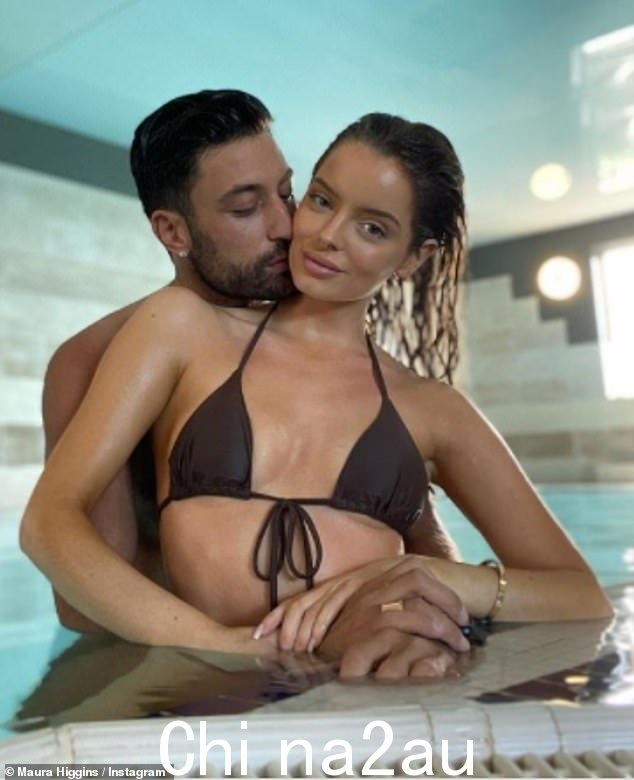 Exes:Maura 之前曾与《舞动奇迹》专业人士 Giovanni Pernice 约会,但他们在 2021 年夏天分手了在他们开始恋爱四个月后