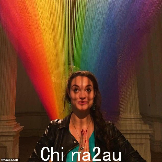 Constance Marten 早年在社交媒体上表现出艺术和创意的一面
