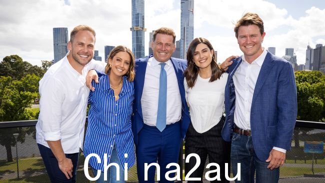 他在周五的节目中承认,他在过去几天的繁忙日程中感到疲倦,其中包括观看两场长时间的网球比赛。图片:Mark Stewart