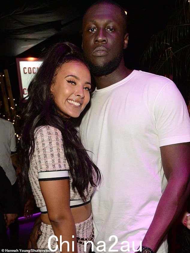 前任:观众可以不禁注意到,Maya 的前任 Stormzy 的一首歌正在背景中播放(如图所示,拍摄于 2018 年)
